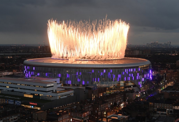 VIDEO: Lễ khai trương hoành tráng của SVĐ Tottenham Hotspur