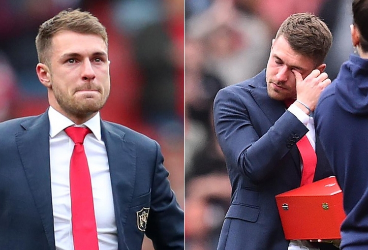 VIDEO: Aaron Ramsey bật khóc trong ngày chia tay Arsenal