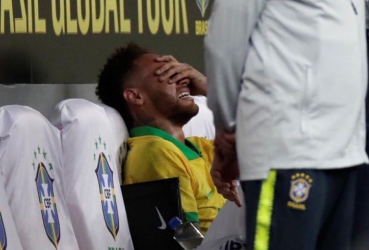 Neymar bật khóc vì chấn thương ngay trước thềm Copa America