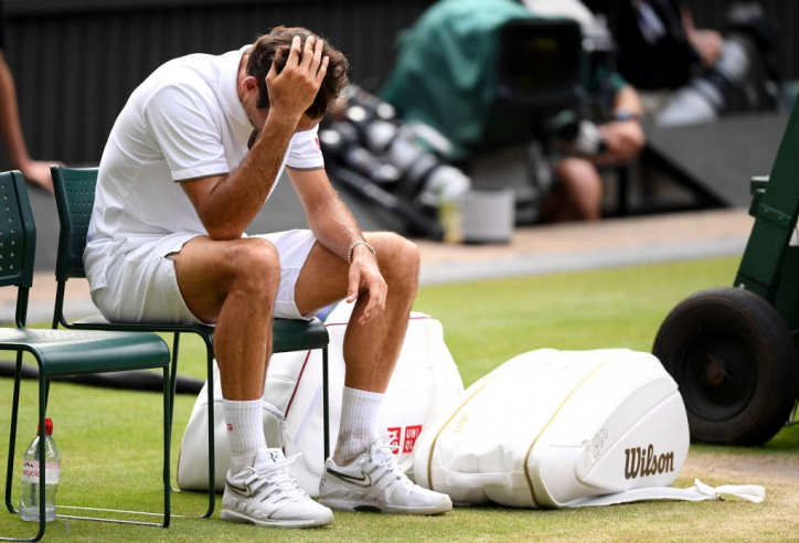 Federer lặng người sau thất bại đầy bi kịch ở chung kết Wimbledon