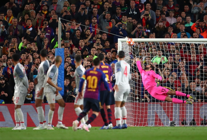 Messi nhận giải bàn thắng đẹp nhất Champions League 2018/19