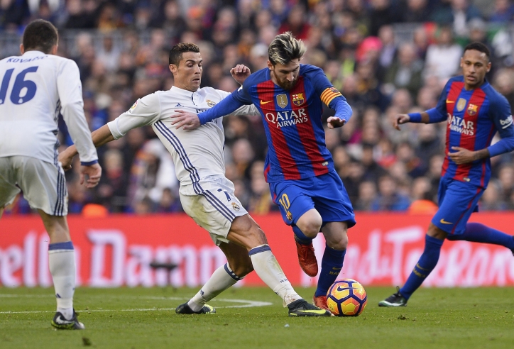 Ronaldo lên tiếng làm rõ mối quan hệ với Messi