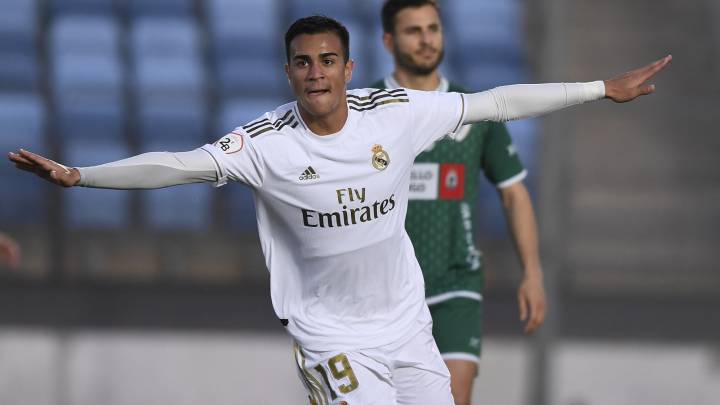 VIDEO: Tân binh 18 tuổi của Real Madrid lập cú đúp bàn thắng