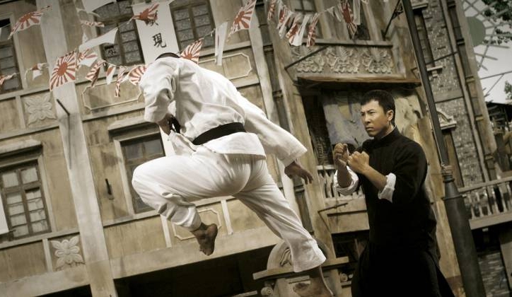 VIDEO: Diệp Vấn dùng Vịnh Xuân Quyền hạ cao thủ karate Nhật Bản