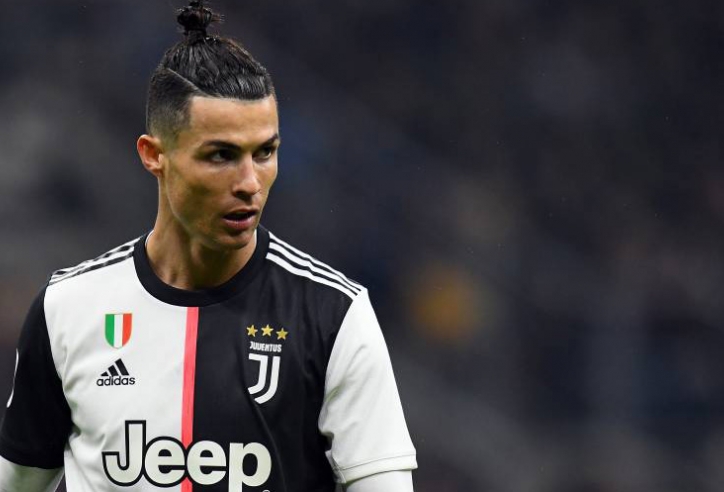 Ronaldo từ chối trở lại Juventus vì sợ Covid-19