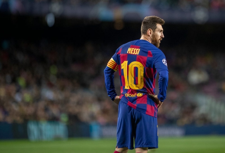 Messi bỏ lỡ cơ hội rời khỏi Barca