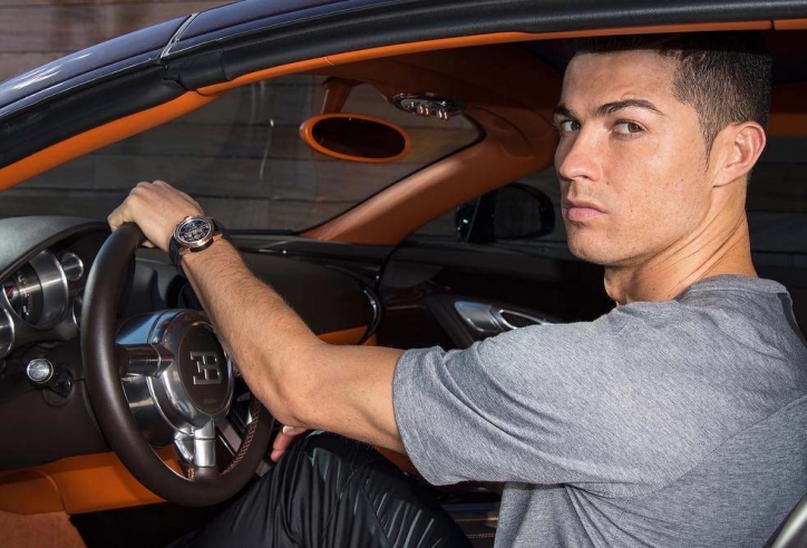 Ronaldo chốt công việc mới cách xa bóng đá sau khi giải nghệ