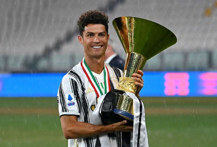 Ronaldo hé lộ tương lai sau chức vô địch cùng Juventus