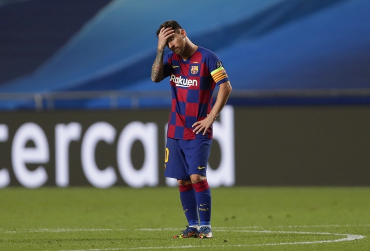 Messi chết lặng sau thất bại thảm họa của Barca