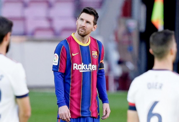 Sếp lớn Barca tiếc nuối vì không bán Messi