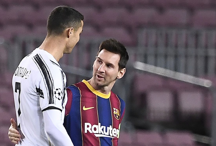 Messi nói lời thật lòng về Ronaldo sau danh hiệu thế kỷ