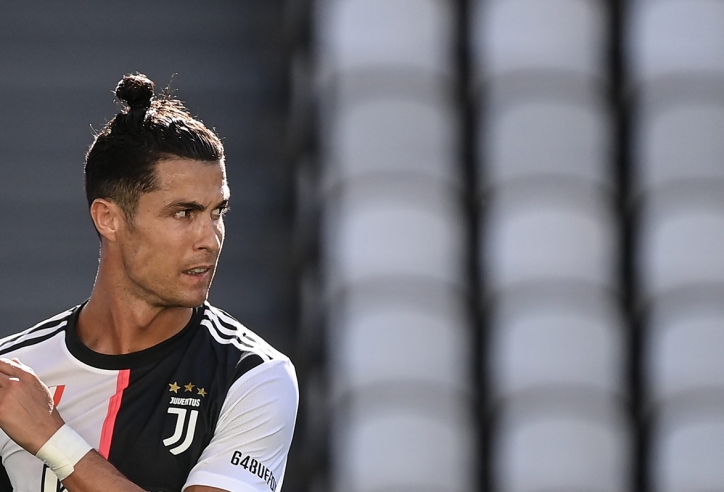 Chuyển nhượng bóng đá 9/3: Barca 'phá đám' Real, Ronaldo rời Juventus?