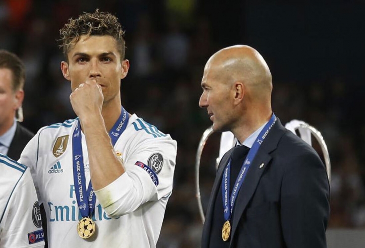 Zidane chính thức xác nhận khả năng Ronaldo về Real Madrid