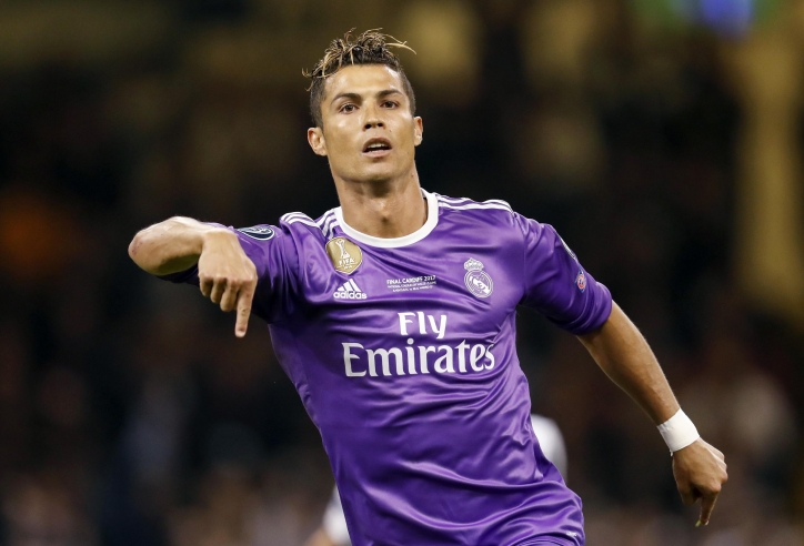 Chuyển nhượng bóng đá 28/3: Real chốt vụ Ronaldo, rõ tương lai Bale