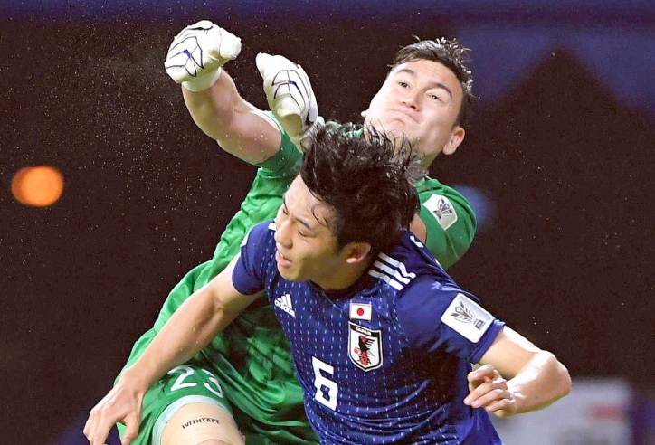 Văn Lâm sẽ ‘mở đường’ cho cầu thủ Việt Nam sang Nhật Bản thi đấu?