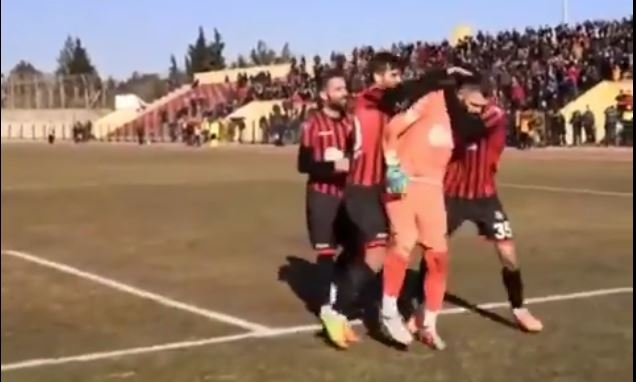 VIDEO: Cản phá 3 quả penalty liên tiếp tại giải Thổ Nhĩ Kỳ