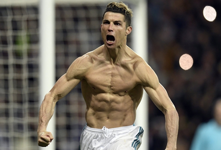 VIDEO: Ronaldo lao vào luyện tập, quyết tâm phá kỉ lục không tưởng