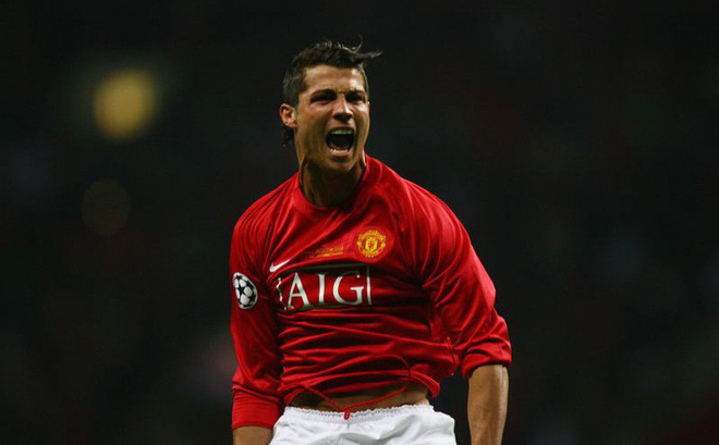 Sau 13 năm, MU mới có một cầu thủ làm được như Ronaldo