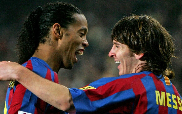 Messi chi thêm 9 triệu euro để 'giải cứu' Ronaldinho