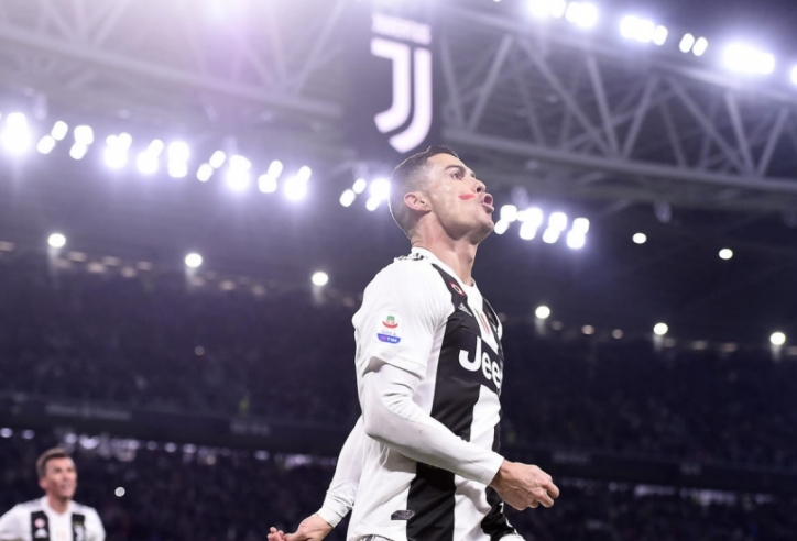 VIDEO: Ronaldo khiến tất cả câm lặng với 7 tuyệt phẩm tại Juventus