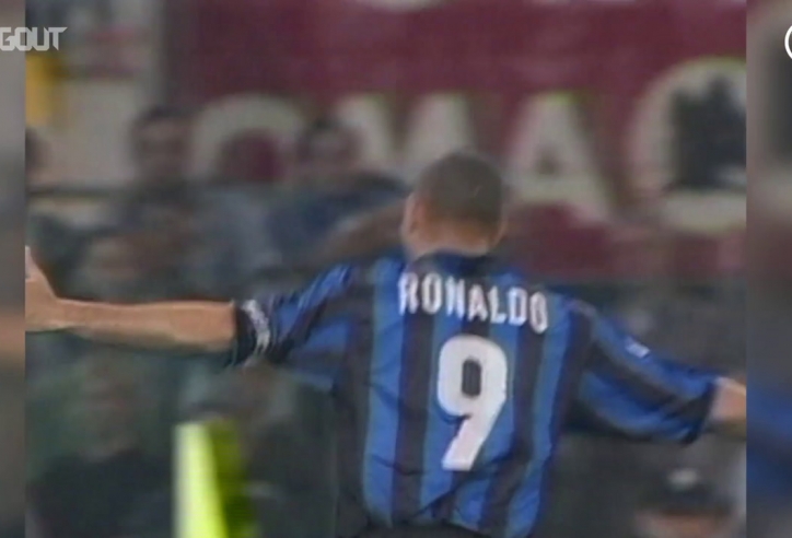 VIDEO: Ronaldo 'béo' rực sáng giúp Inter đánh bại Roma 5-4
