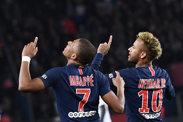Tương lai bộ đôi Neymar và Mbappe được ấn định