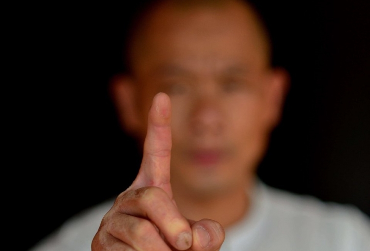 VIDEO: 6 triệu lượt xem võ sư Thiếu Lâm thi triển 'Nhất Dương Chỉ' thực thụ