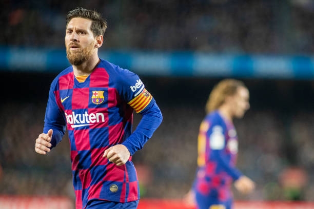 Ẩu đả với Messi, sao Barca sắp phải trả giá đắt