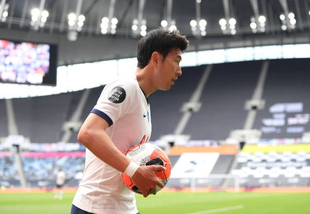 Son Heung-min lập kỳ tích chưa từng có tại Premier League