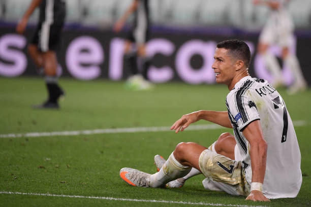 HLV Pirlo làm rõ khả năng Ronaldo rời Juventus