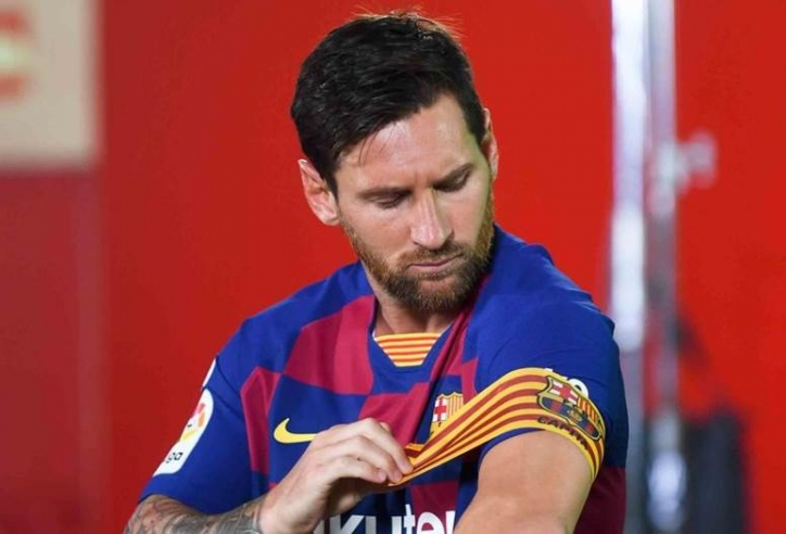 Messi bị cân nhắc tước băng đội trưởng