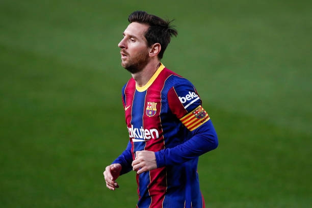 Messi ra 'yêu sách' để gia hạn với Barca