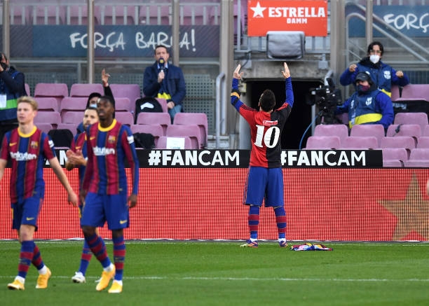 Messi ghi bàn trong ngày Barca đại thắng