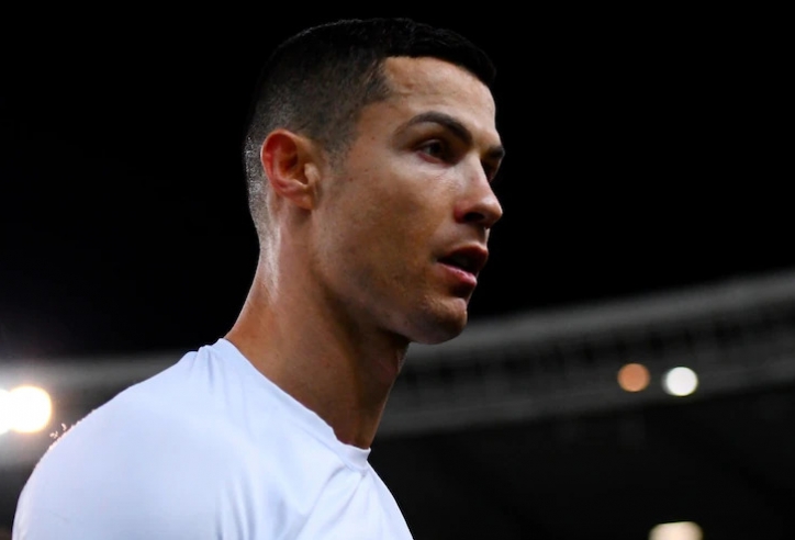 Ronaldo chán nản với tương lai tại Juventus