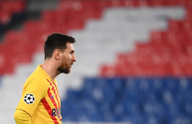 Koeman xác nhận khả năng Messi ra đi sau thất bại tại Cúp C1