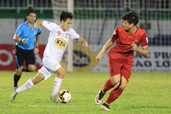 HLV Hà Nội FC chỉ ra điểm yếu của HAGL