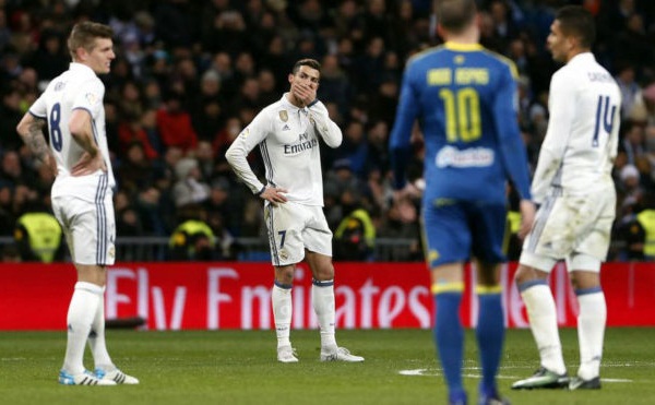 Ronaldo tịt ngòi, Real Madrid thua sốc trên sân nhà