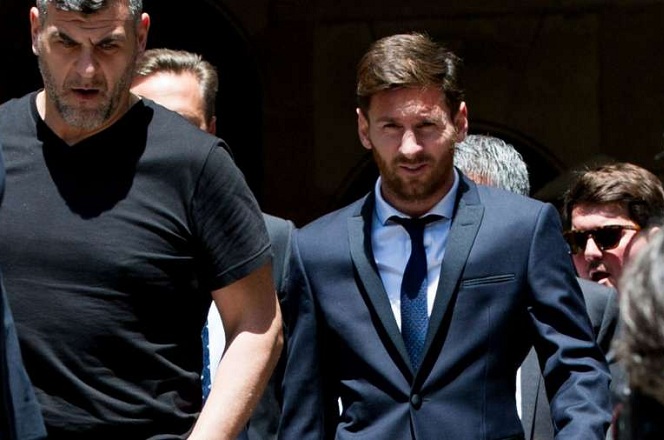 Chính phủ Argentina bất ngờ theo dõi Messi
