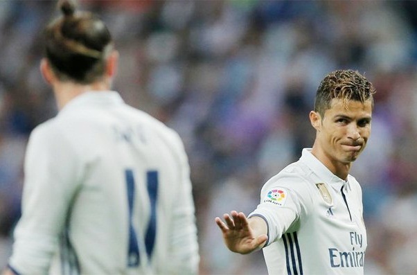 Ronaldo lập mưu loại Gareth Bale khỏi chung kết C1