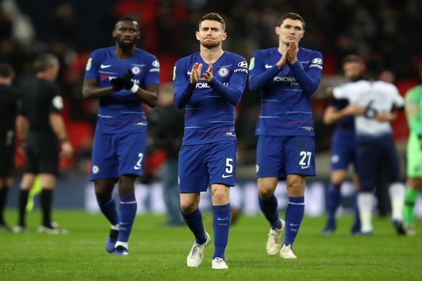 Chelsea vs Newcastle: Đứng dậy được không?
