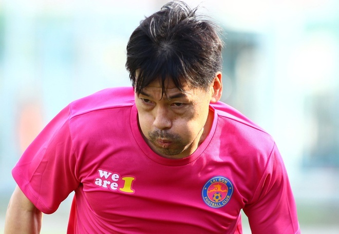 Cựu tuyển thủ Nhật Bản 'sợ' trọng tài V-League