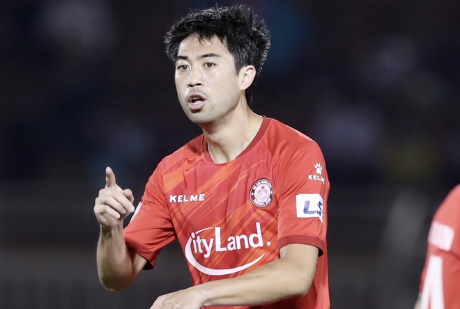 Lee Nguyễn chỉ ra cầu thủ hay nhất ở trận derby