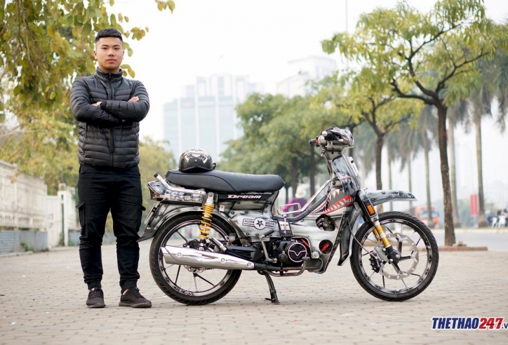 Chàng trai 9x Hà Nội độ Honda Dream độc nhất Việt Nam