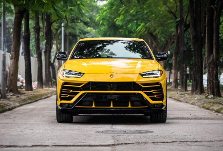 Chiêm ngưỡng Lamborghini Urus giá 22 tỷ đồng tại Hà Nội