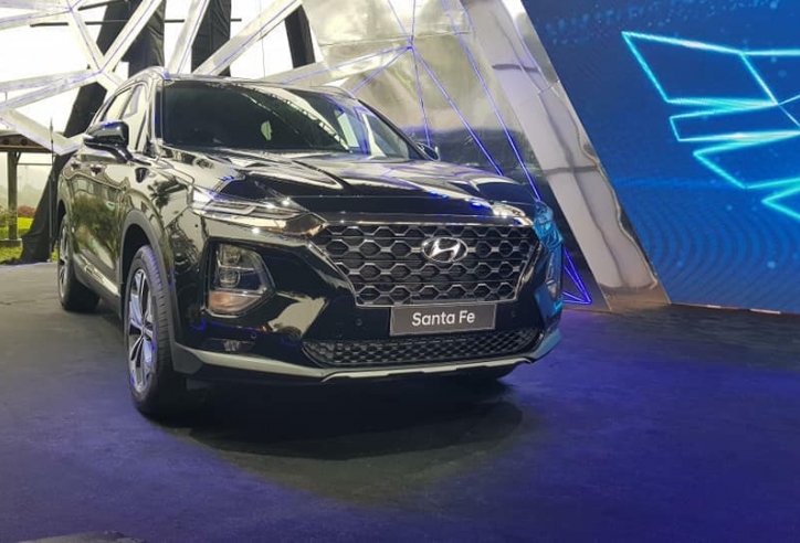 3.000 người đặt mua Hyundai Santa Fe 2019 chỉ trong nửa tháng