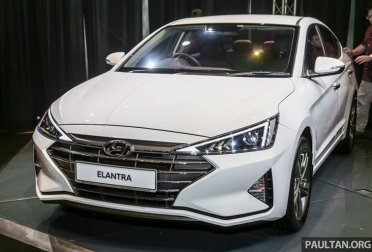 Hyundai Elantra 2019 giá hơn 600 triệu đồng có gì đặc biệt?