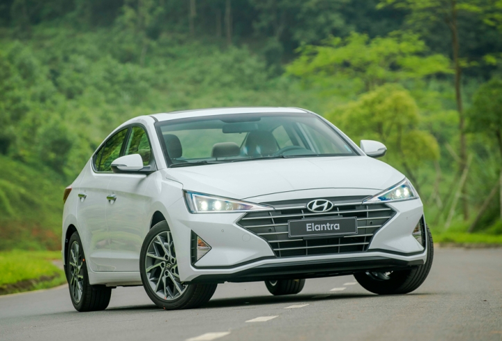 Hyundai Elantra 2019 chính thức chốt giá từ 580 triệu đồng