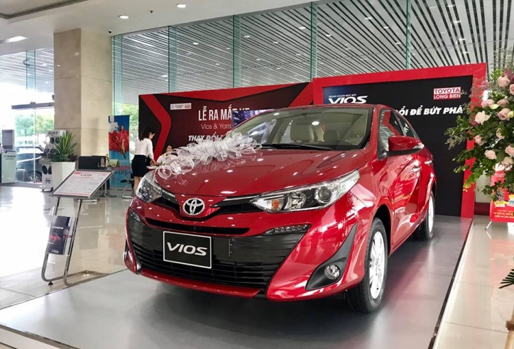 Toyota Vios 2020: Giá xe lăn bánh & khuyến mãi