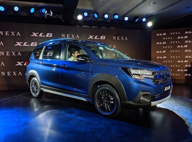Suzuki XL6 giá 317 triệu đồng: Đẹp và cao cấp hơn Ertiga