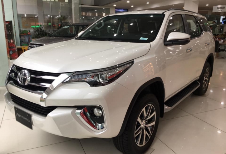 Giá xe Toyota Fortuner giảm “sốc” 120 triệu đồng